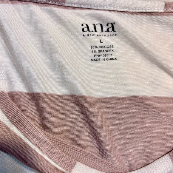 NWT a.n.a. Top Large White Khaki Stripes Ruched Shoulders Open Peekaboo Back New - Picture 10 of 13